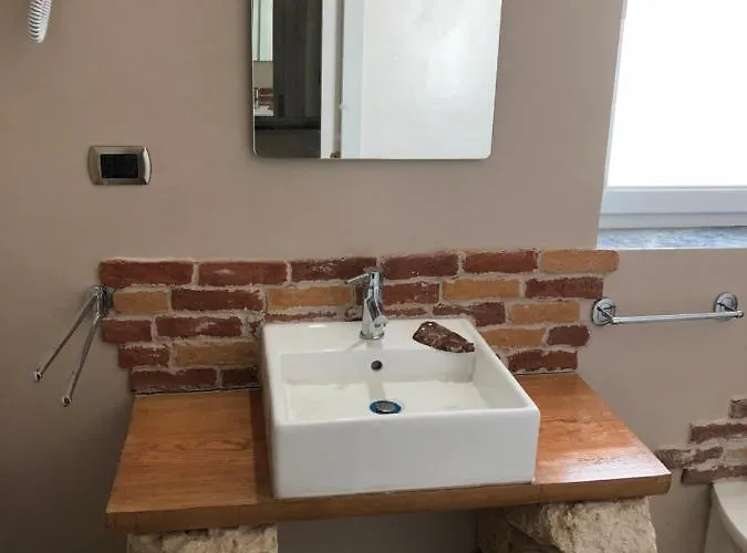 Torre Balzano Bed & Breakfast Valenzano