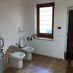 فندق مبيت وإفطار Torre Balzano فالينتْسانو