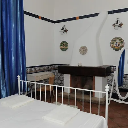 Torre Balzano Oda ve Kahvaltı Valenzano
