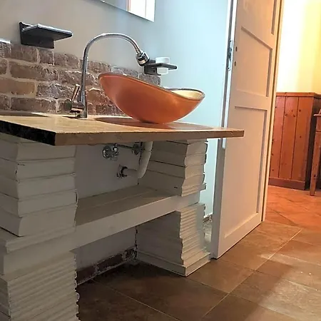 Torre Balzano Oda ve Kahvaltı 3*