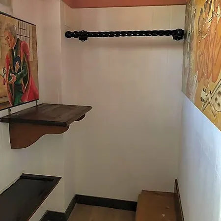 Oda ve Kahvaltı Torre Balzano 3*