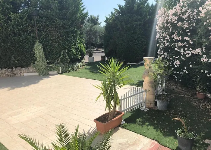 فندق مبيت وإفطار Torre Balzano فالينتْسانو