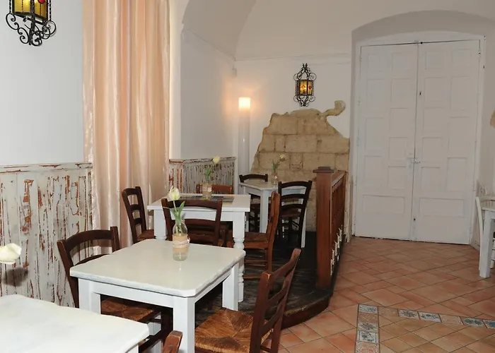 فندق مبيت وإفطار Torre Balzano 3*